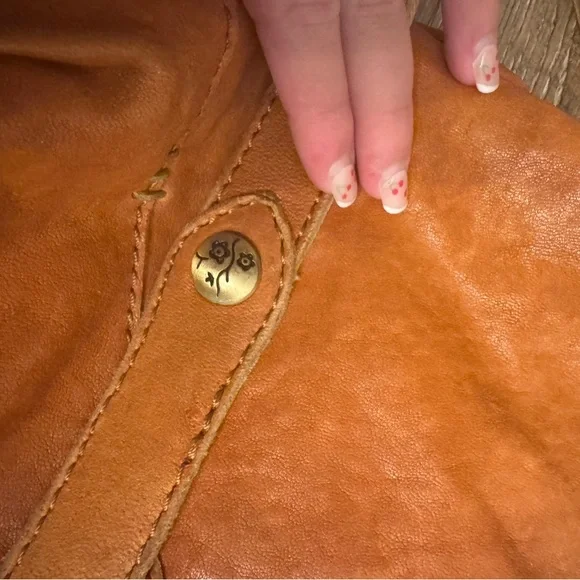 Lucky brand Italian leather purse - Picture 7 of 7